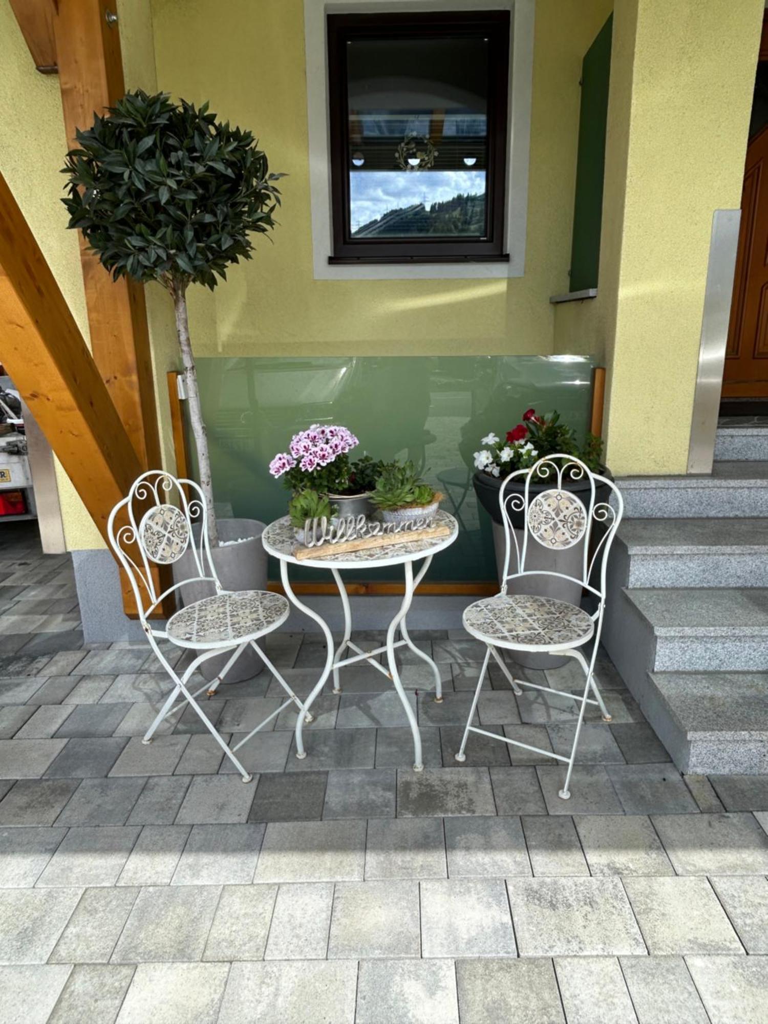 Haus Laubreuter Apartman Kaprun Kültér fotó